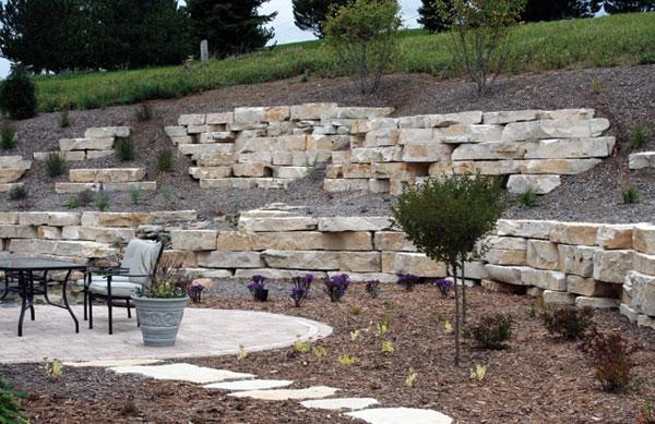 Eden Outcropping | Outcropping | Stone | Niemeyer's Landscape Supply