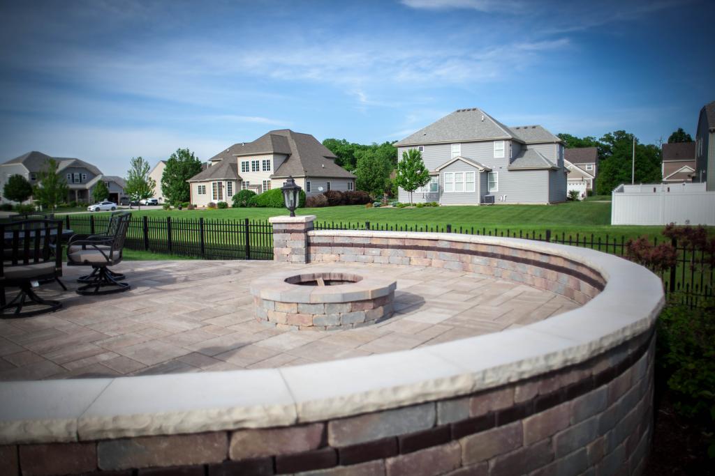 Blade Cutters Landscaping Landscapers Hardscape Niemeyer's