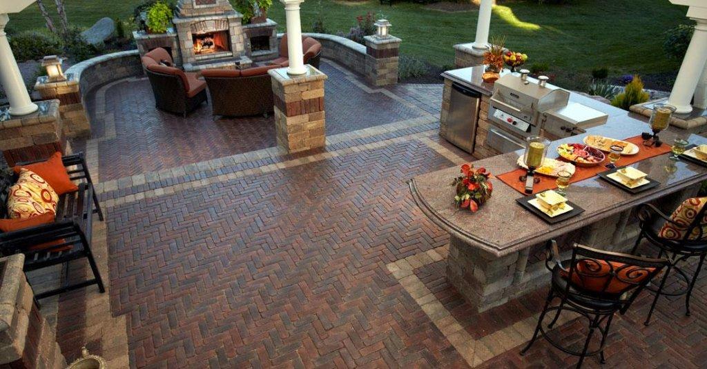 Copthorne | Pavers | Pavers & Retaining Walls | Niemeyer's Landscap...