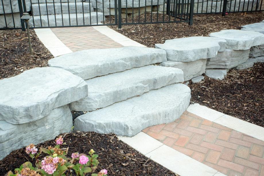 Irregular Steps. Sign Irregular Steps | Step Treads | Pavers & Retaining Walls | Niemeyer...