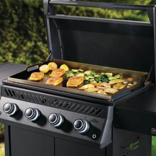 Rogue Pro Phantom 30 Inch Griddle | Freestanding Grills | Napoleon