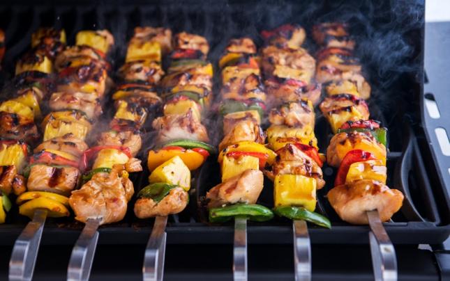 Hawaiian Chicken Skewers 